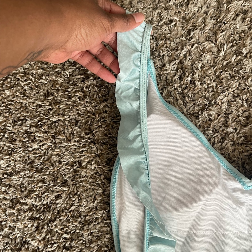 SHEIN Light Blue Ruffle One-Piece Swimsuit - Picture 5 of 8